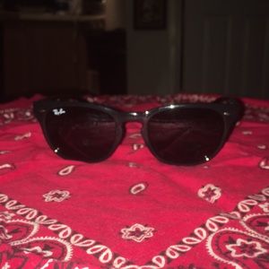 Ray ban sunglasses